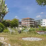 45m2 In Apartament *