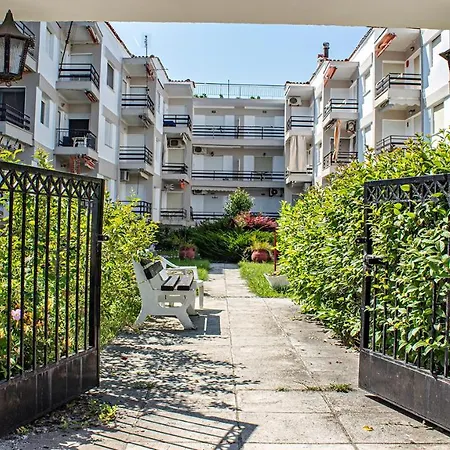 45m2 In Apartment *